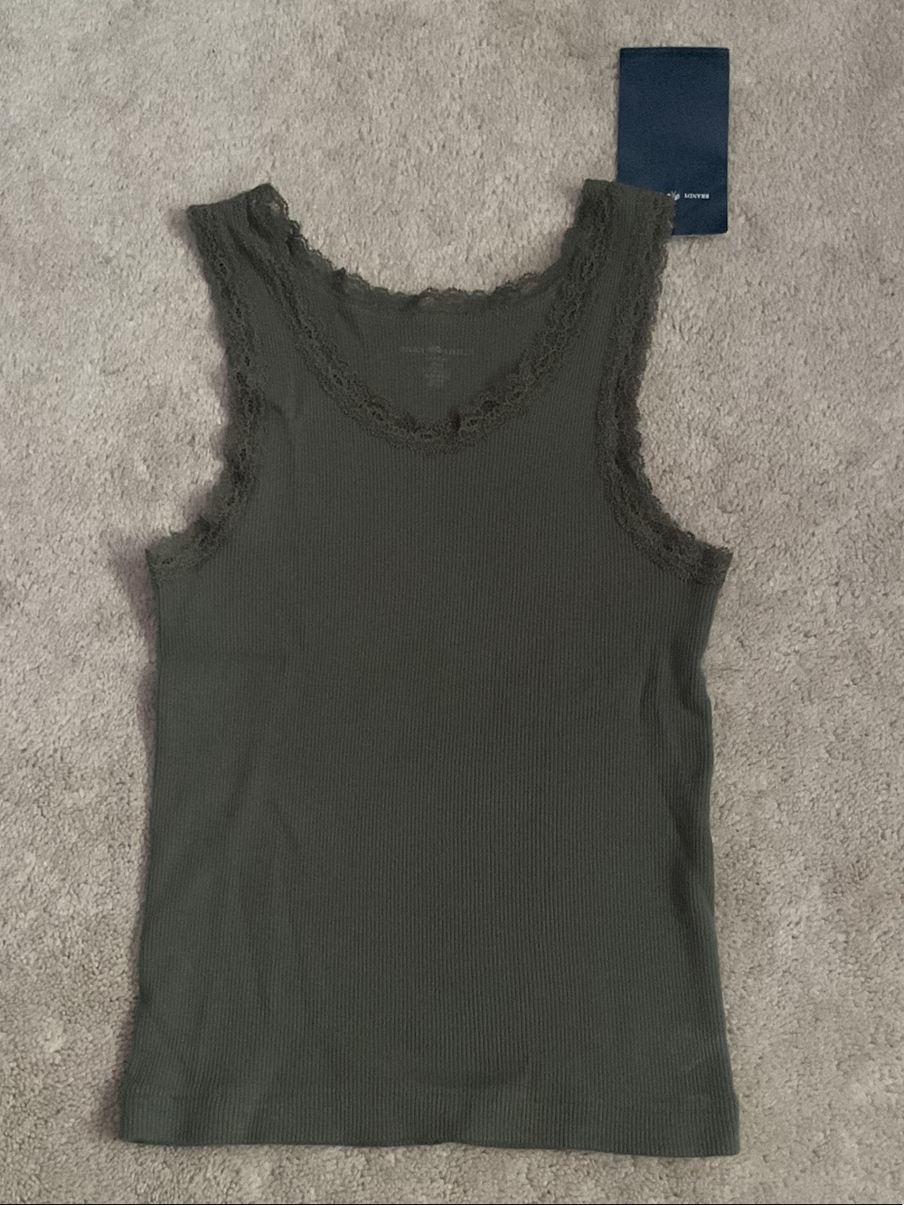 BRANDY MELVILLE Sleeveless Lace-Trim Ribbed Tank Top